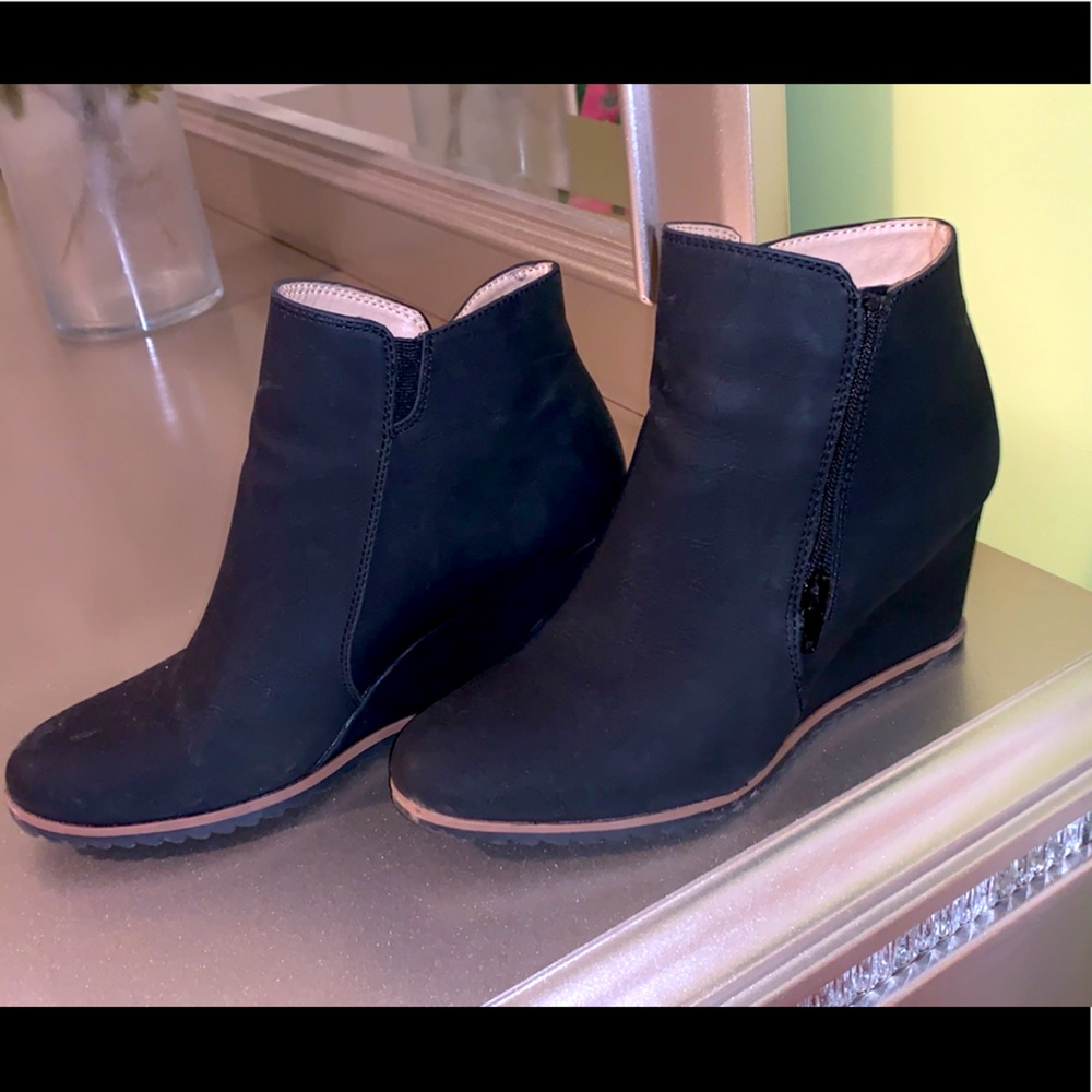Wedge booties